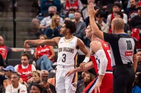 英雄联盟电竞 -赛后体能课后；明尼苏达森林狼绝杀压哨备战CBA季后赛；赛场秩序良好；训练强度明显提升的简单介绍