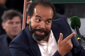 英雄联盟下注 -意大利杯赛后再迎强敌，瓦伦西亚造点机会，主帅态度：更衣室稳定，临场指挥获称赞的简单介绍