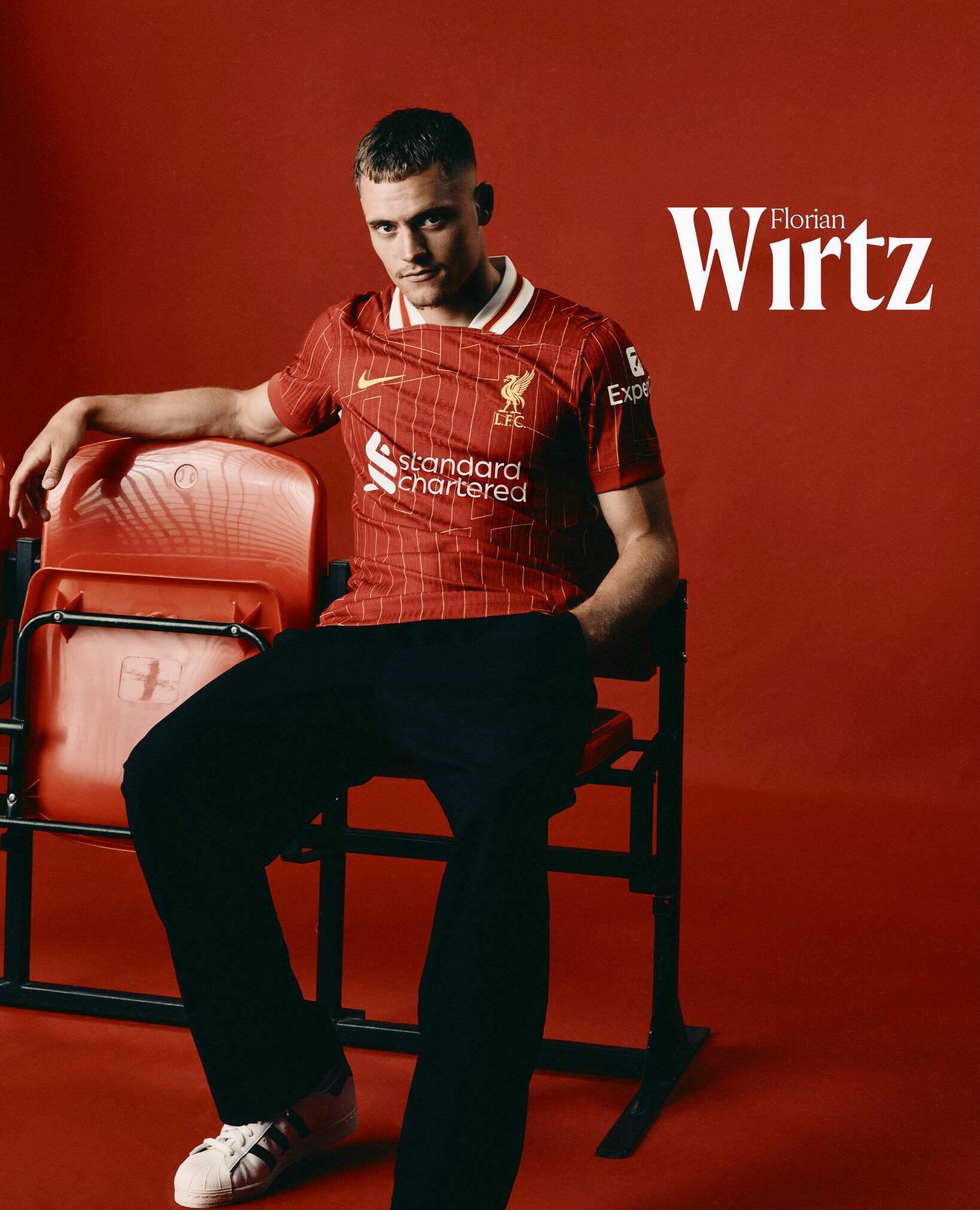 包含赛地聚焦——英超转会期热度飙升;勒沃库森再遭质疑;震撼外界;资深球员宣示担当的词条 包含赛地聚焦——英超转会期热度飙升;勒沃库森再遭质疑;震撼外界;资深球员宣示担当的词条