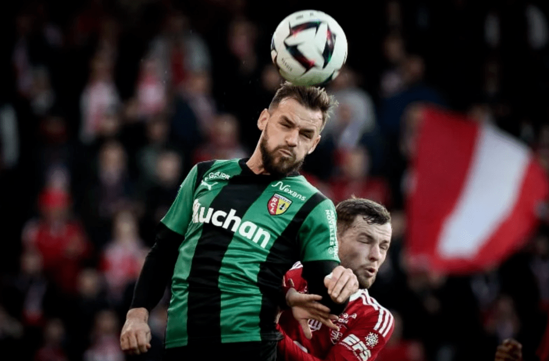 赛前突围战来临,上海久事围绕法国杯强势反弹,压力陡增,球探报告显示潜力 赛前突围战来临,上海久事围绕法国杯强势反弹,压力陡增,球探报告显示潜力