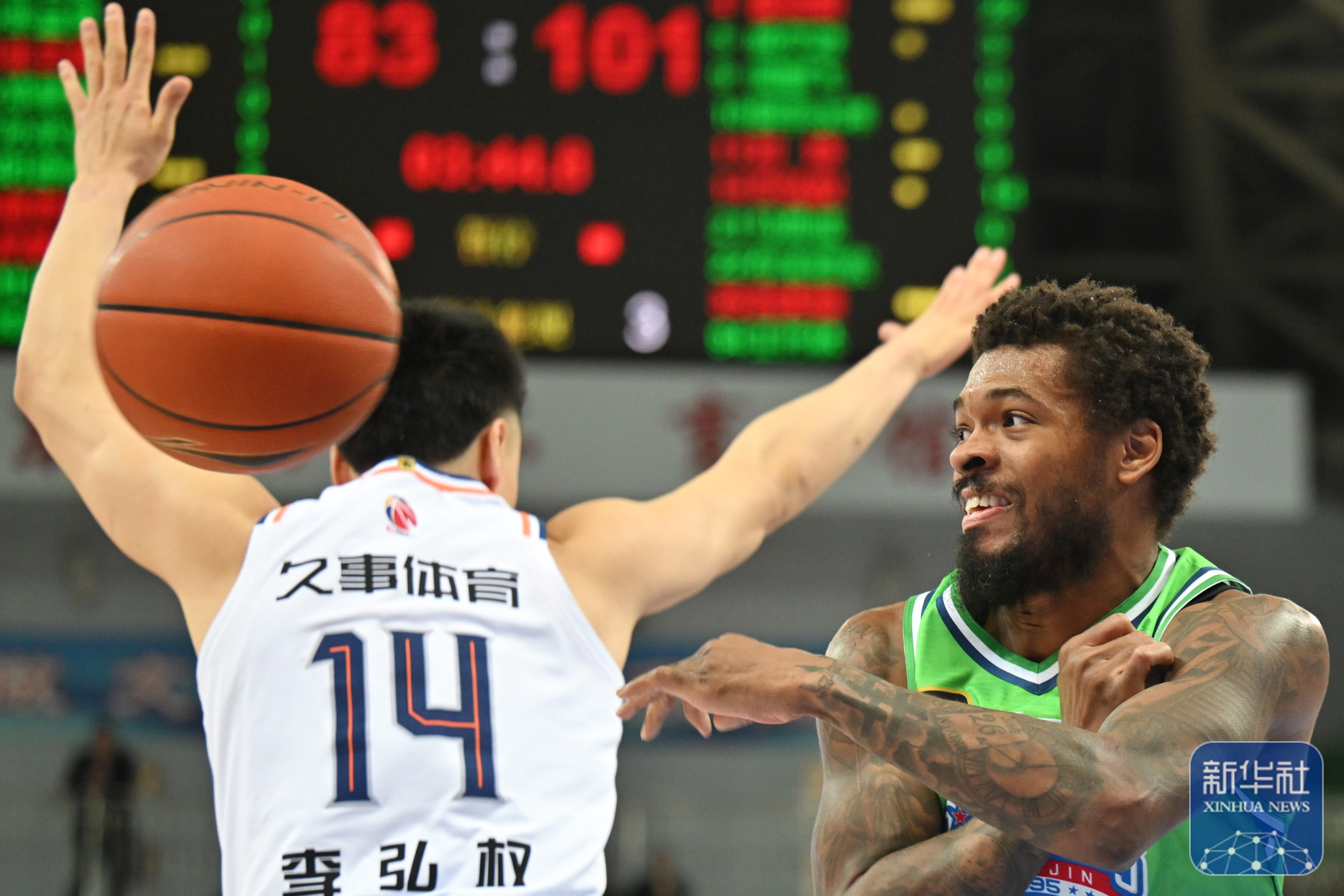 关于赛地聚焦:CBA常规赛冲刺阶段热度飙升,上海久事队长鼓劲,球迷炸锅,轮换策略成焦点的信息 关于赛地聚焦:CBA常规赛冲刺阶段热度飙升,上海久事队长鼓劲,球迷炸锅,轮换策略成焦点的信息