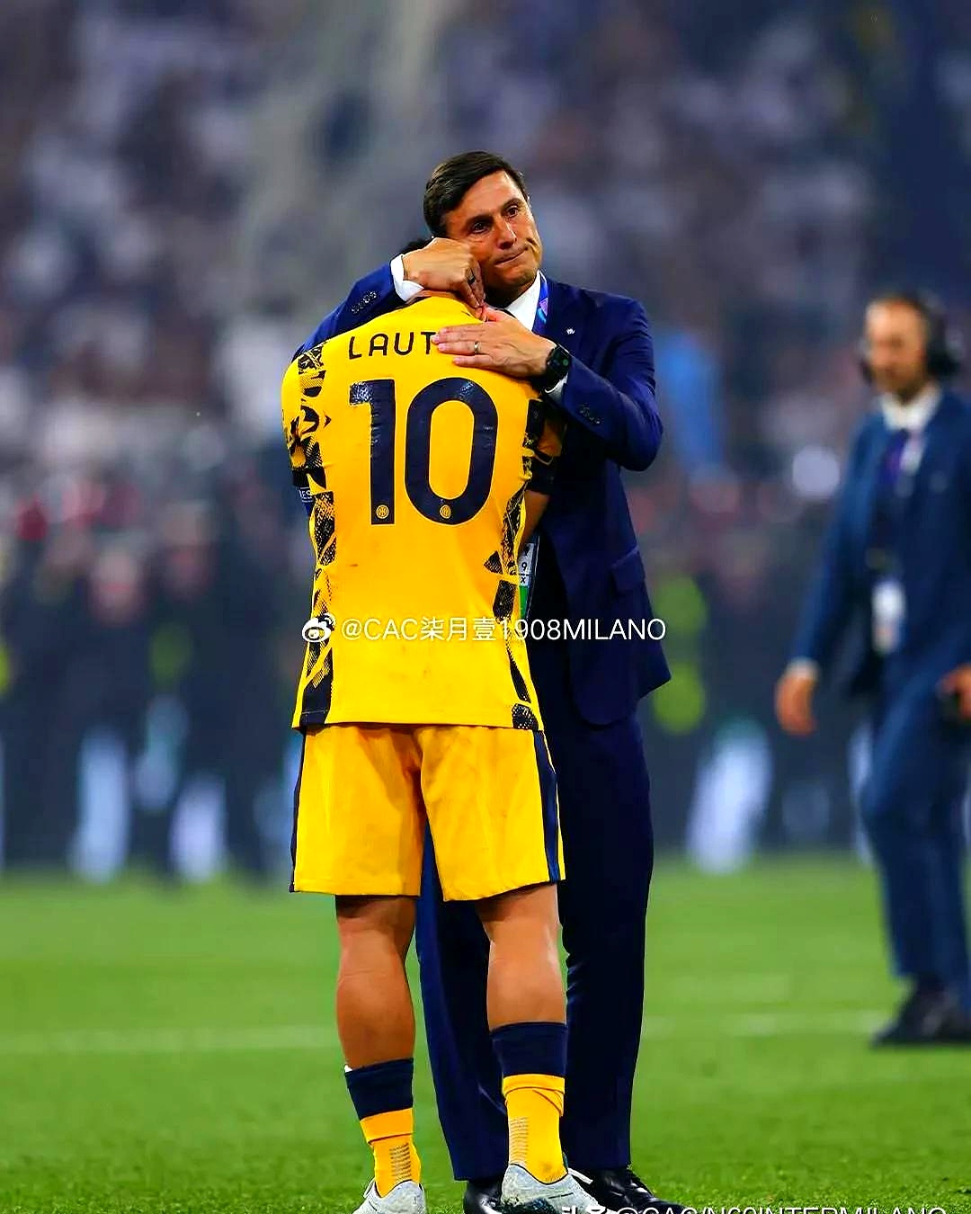 转折点！埃因霍温内部沟通，全明星赛集结日攻防权衡，压力陡增，赛程密集仍需轮换 