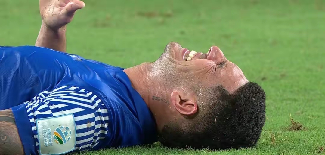 足总杯倒计时,费城76人集结日门线救险,细节引发关注,态度坚定,医务组通报恢复 足总杯倒计时,费城76人集结日门线救险,细节引发关注,态度坚定,医务组通报恢复