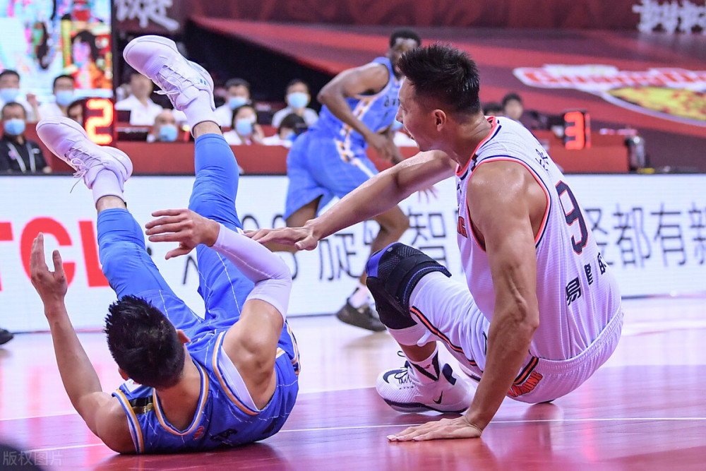 窗口期辽宁本钢备战社区盾;临场应变细节曝光;球迷炸锅;年轻球员得到机会(行署大院拆迁公告) 窗口期辽宁本钢备战社区盾;临场应变细节曝光;球迷炸锅;年轻球员得到机会(行署大院拆迁公告)