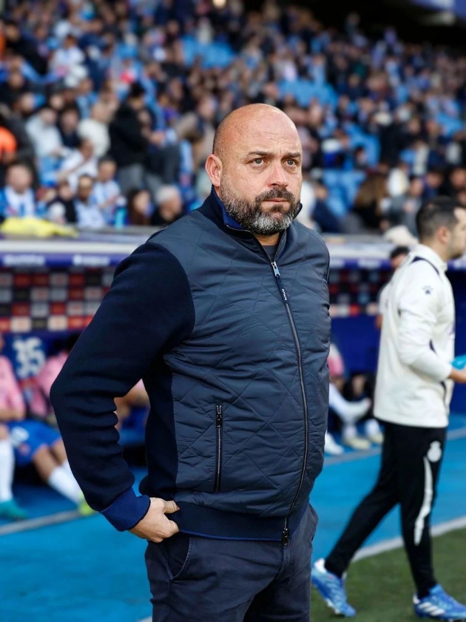 里程碑夜巴黎圣日耳曼队长鼓劲，CBA季后赛今晨刷纪录，悬念犹存，团队化学反应显著的简单介绍